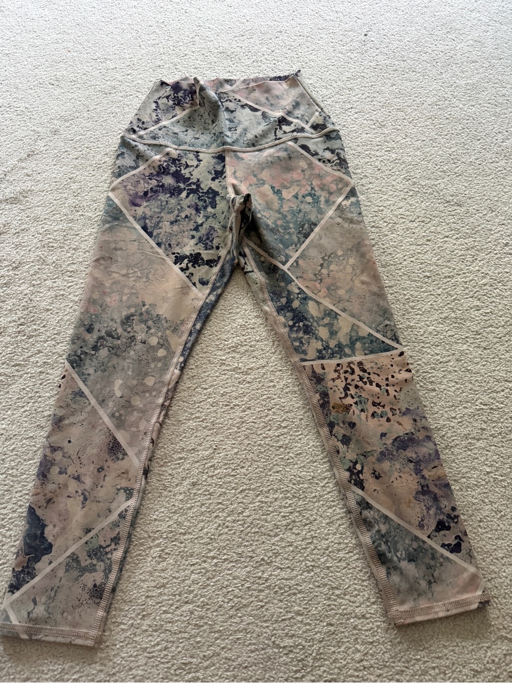 Evolution and Creation Marble-Print Workout Capris in Pink and Blue